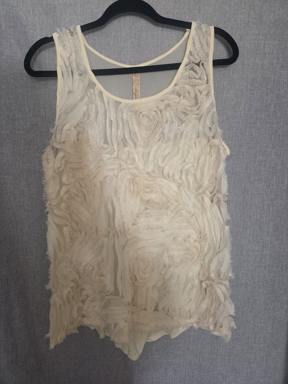 Mystree Ivory Feather-Texture Sleeveless Top